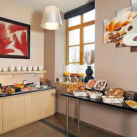 Residhome Caserne De Bonne Aparthotel 4*