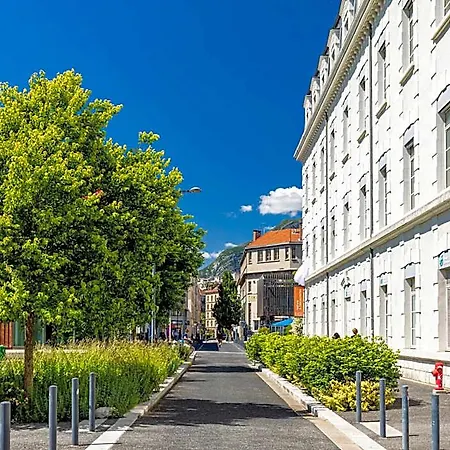 Residhome Caserne De Bonne Aparthotel Grenoble