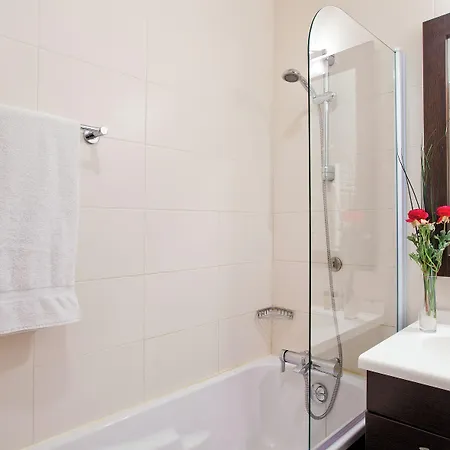 Residhome Caserne De Bonne מלון דירות גרנובל