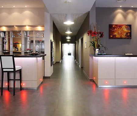 Residhome Caserne De Bonne 4* גרנובל