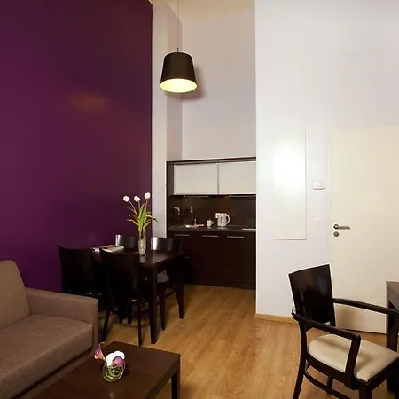 Aparthotel Residhome Caserne De Bonne