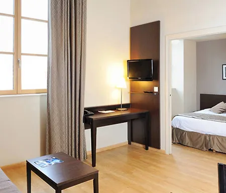 Ξενοδοχείο με διαμερίσματα Residhome Caserne De Bonne 4*